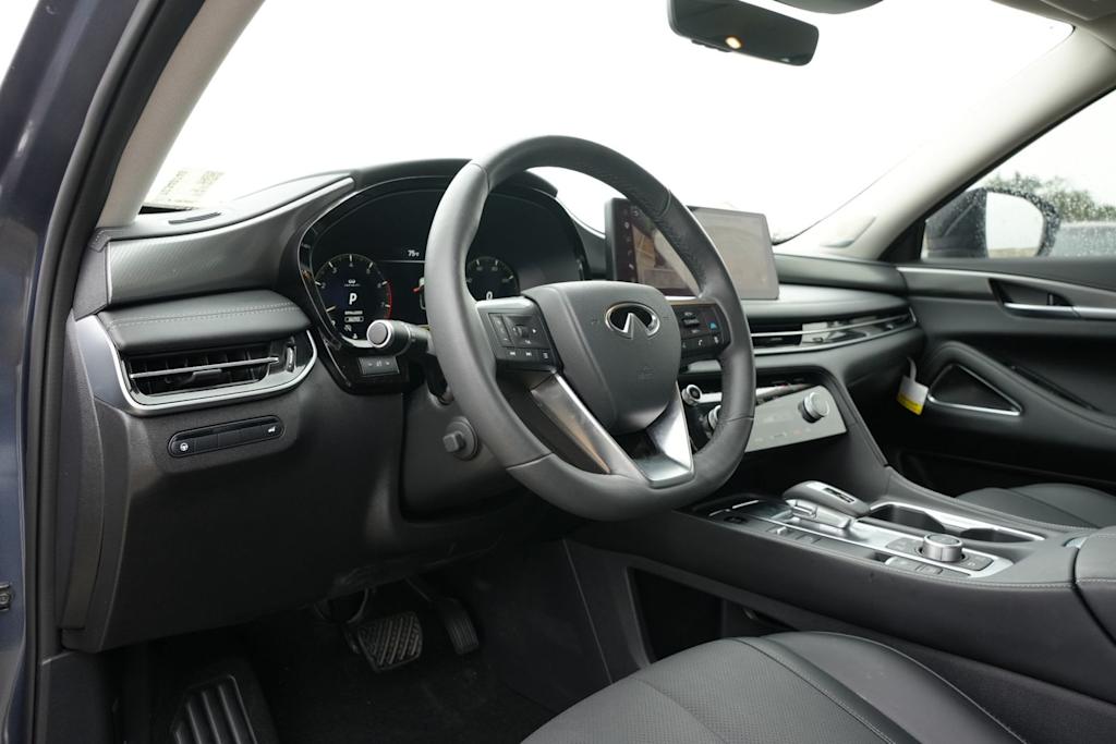Thumbnail: 2026 INFINITI QX60 - 13