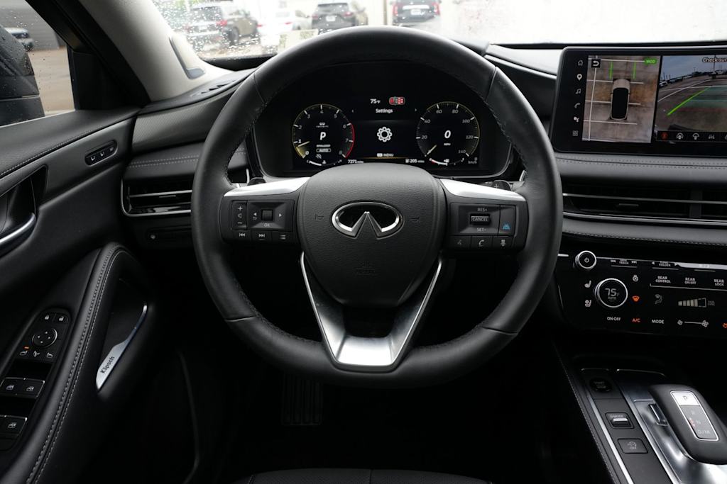 Thumbnail: 2026 INFINITI QX60 - 9