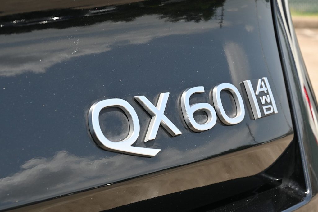 Thumbnail: 2026 INFINITI QX60 - 7