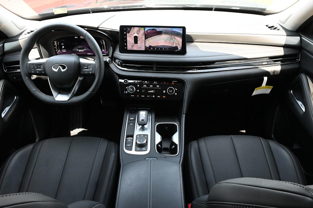 Thumbnail: 2026 INFINITI QX60 - 2