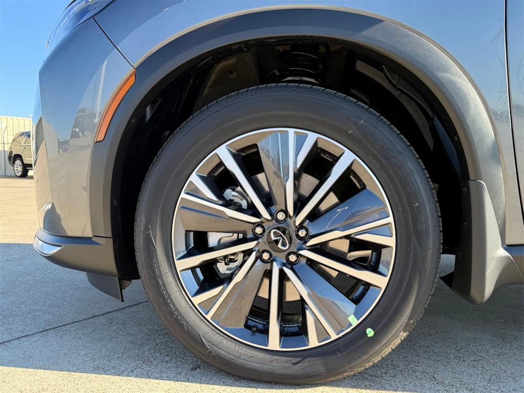 Thumbnail: 2026 INFINITI QX60 - 8