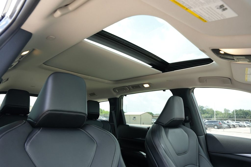 Thumbnail: 2026 INFINITI QX60 - 26
