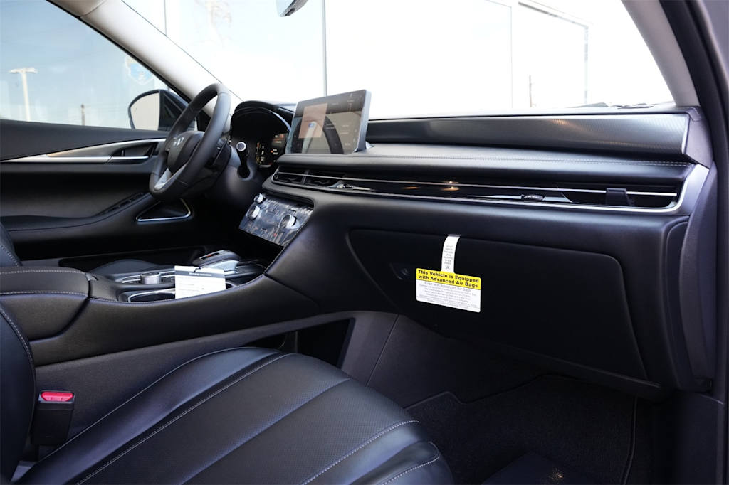 Thumbnail: 2026 INFINITI QX60 - 15