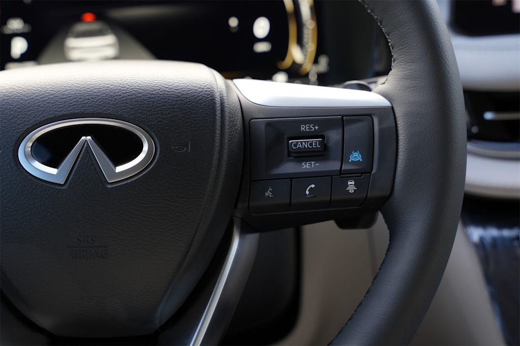 Thumbnail: 2026 INFINITI QX60 - 26