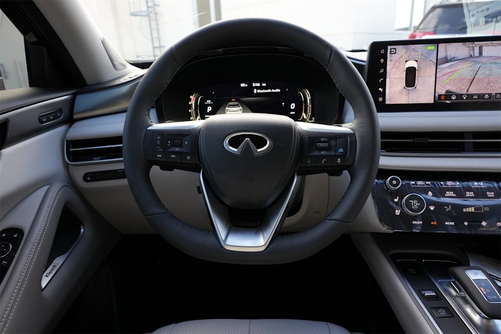 Thumbnail: 2026 INFINITI QX60 - 10