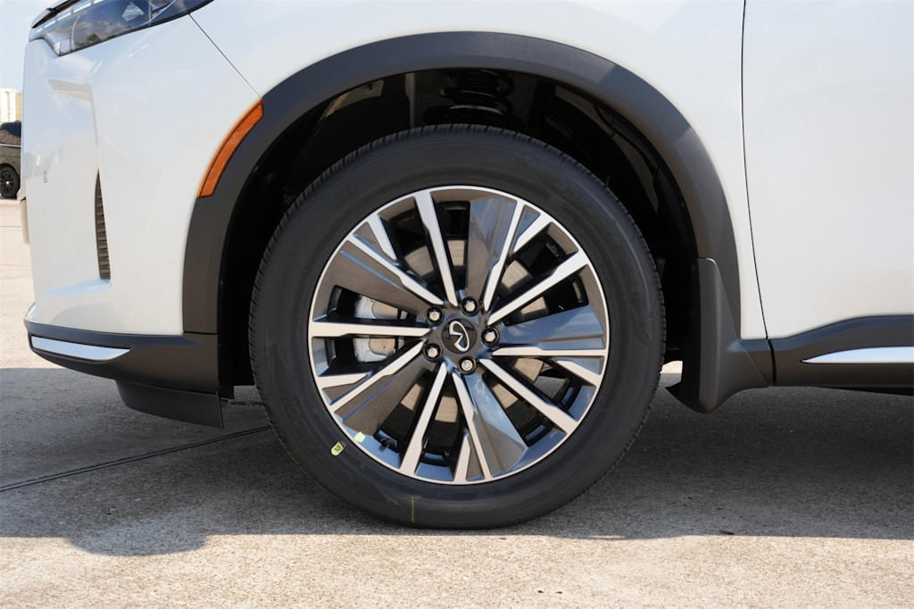 Thumbnail: 2026 INFINITI QX60 - 7