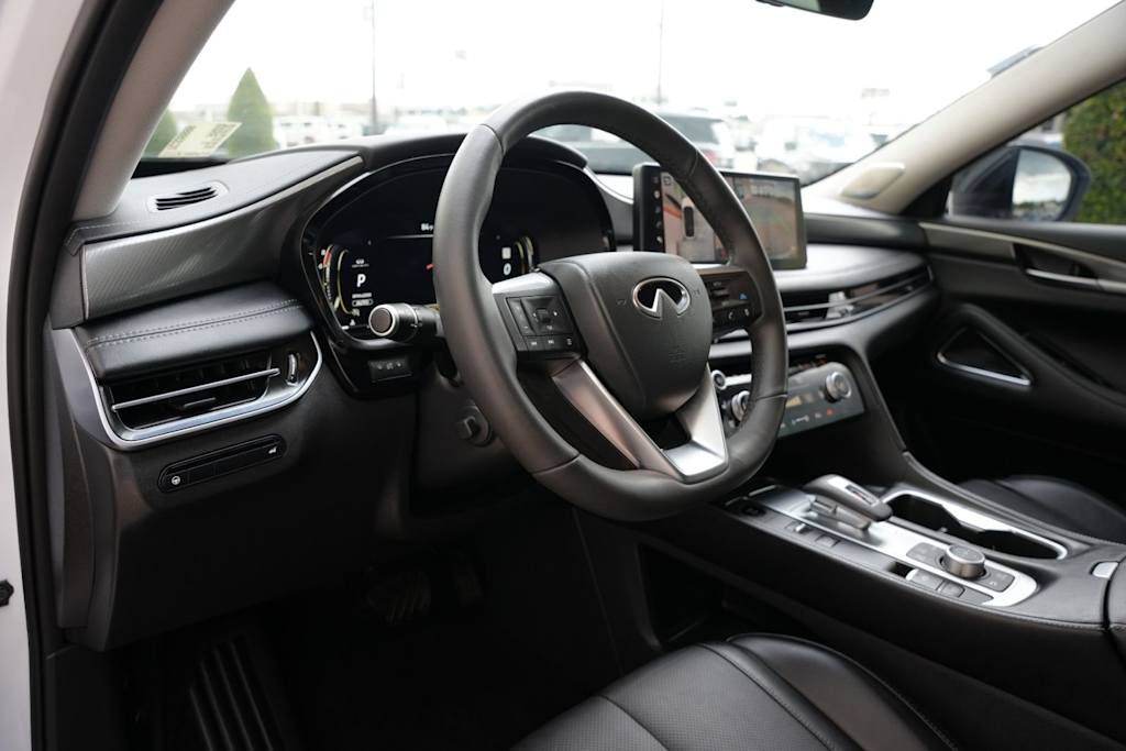 Thumbnail: 2026 INFINITI QX60 - 13