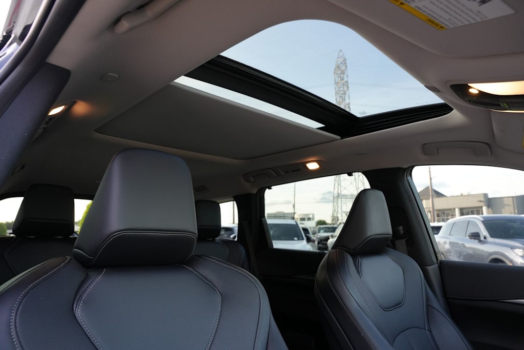 Thumbnail: 2026 INFINITI QX60 - 26