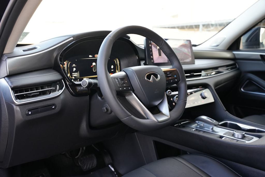 Thumbnail: 2026 INFINITI QX60 - 10