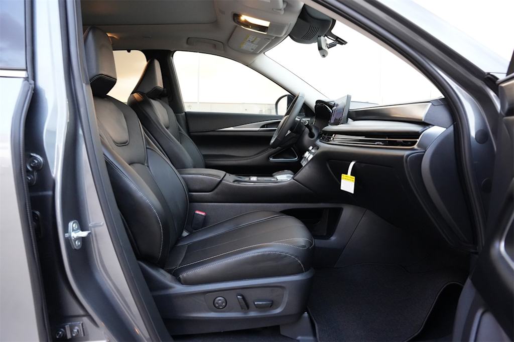 Thumbnail: 2026 INFINITI QX60 - 11