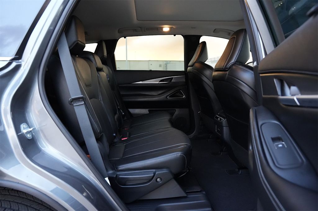 Thumbnail: 2026 INFINITI QX60 - 27