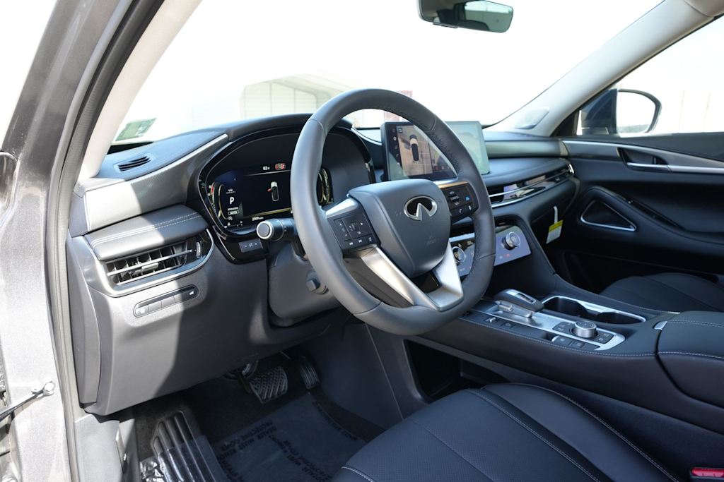 Thumbnail: 2026 INFINITI QX60 - 12