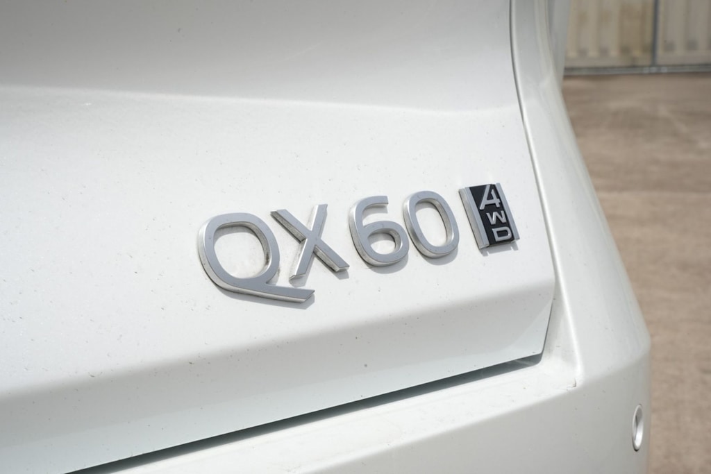 Thumbnail: 2026 INFINITI QX60 - 6