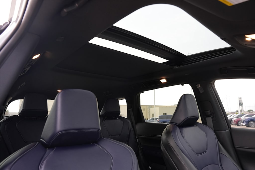 Thumbnail: 2026 INFINITI QX60 - 28