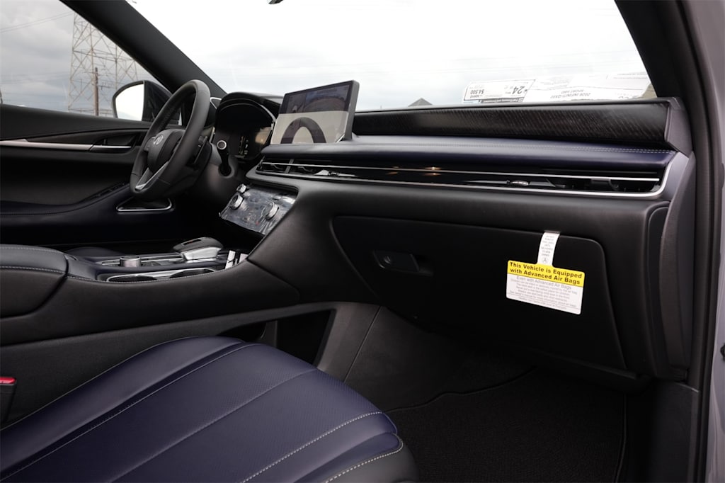 Thumbnail: 2026 INFINITI QX60 - 13