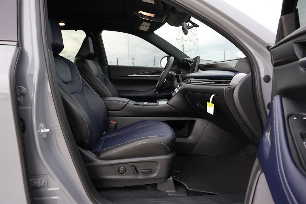 Thumbnail: 2026 INFINITI QX60 - 27