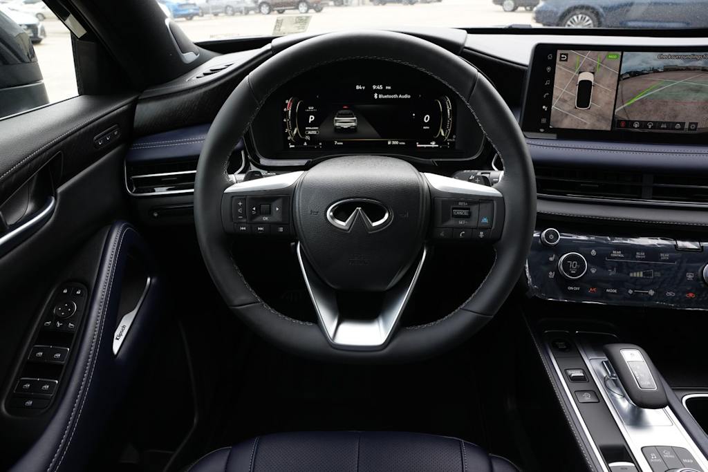 Thumbnail: 2026 INFINITI QX60 - 9