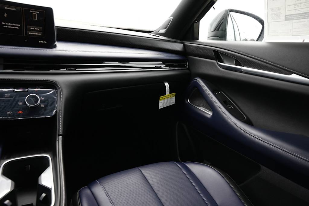 Thumbnail: 2026 INFINITI QX60 - 19