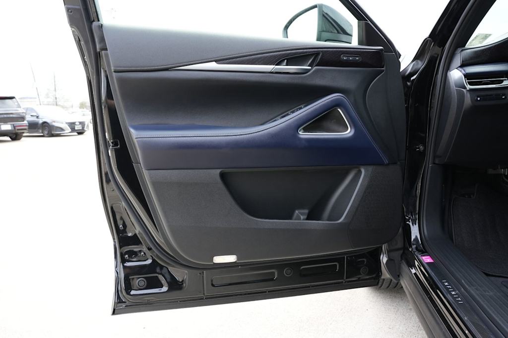 Thumbnail: 2026 INFINITI QX60 - 23