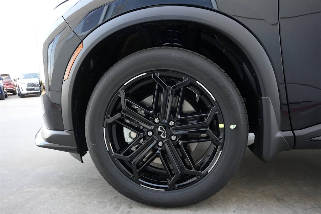 Thumbnail: 2026 INFINITI QX60 - 8