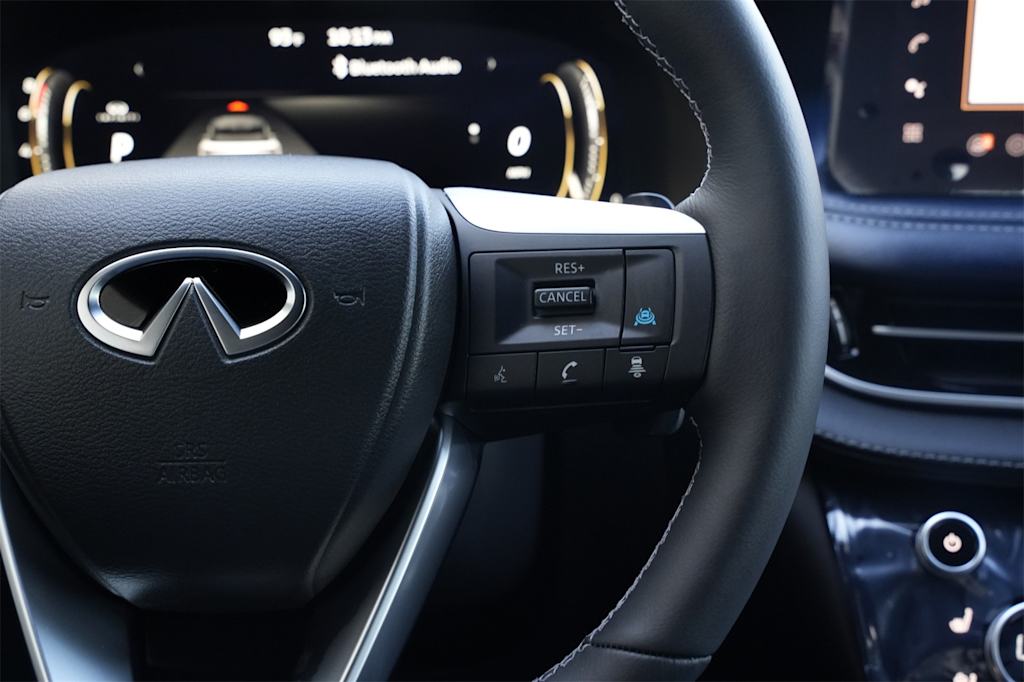 Thumbnail: 2026 INFINITI QX60 - 24