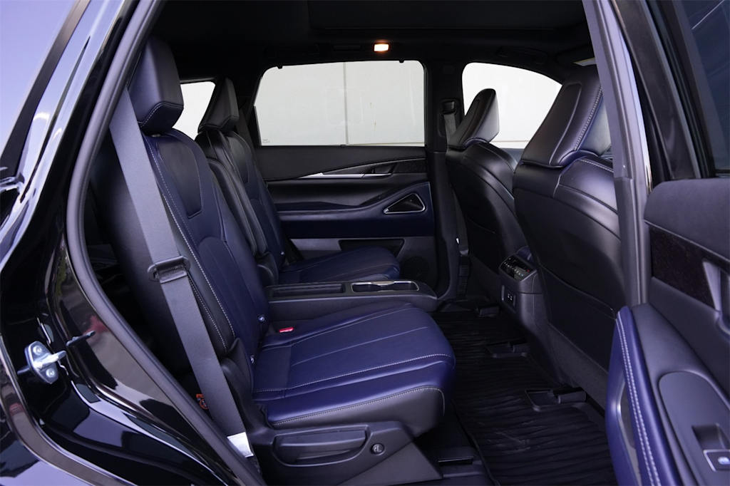 Thumbnail: 2026 INFINITI QX60 - 27