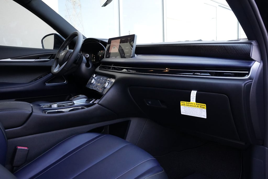 Thumbnail: 2026 INFINITI QX60 - 14