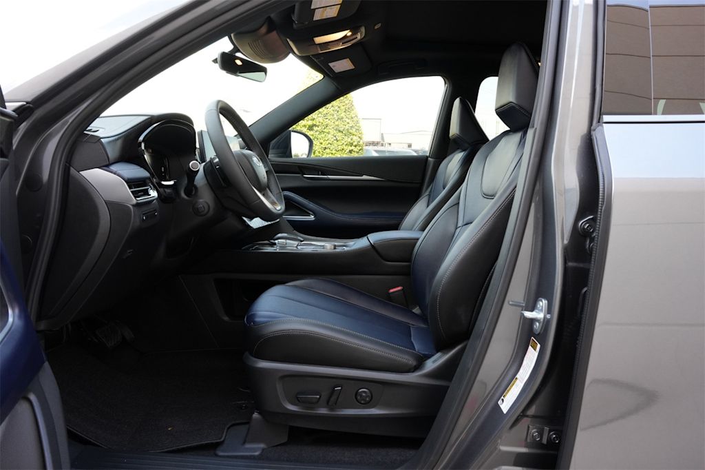 Thumbnail: 2026 INFINITI QX60 - 11