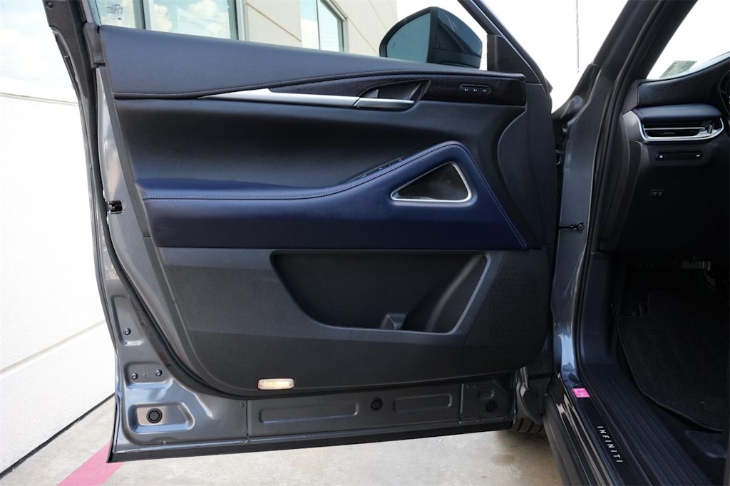 Thumbnail: 2026 INFINITI QX60 - 25