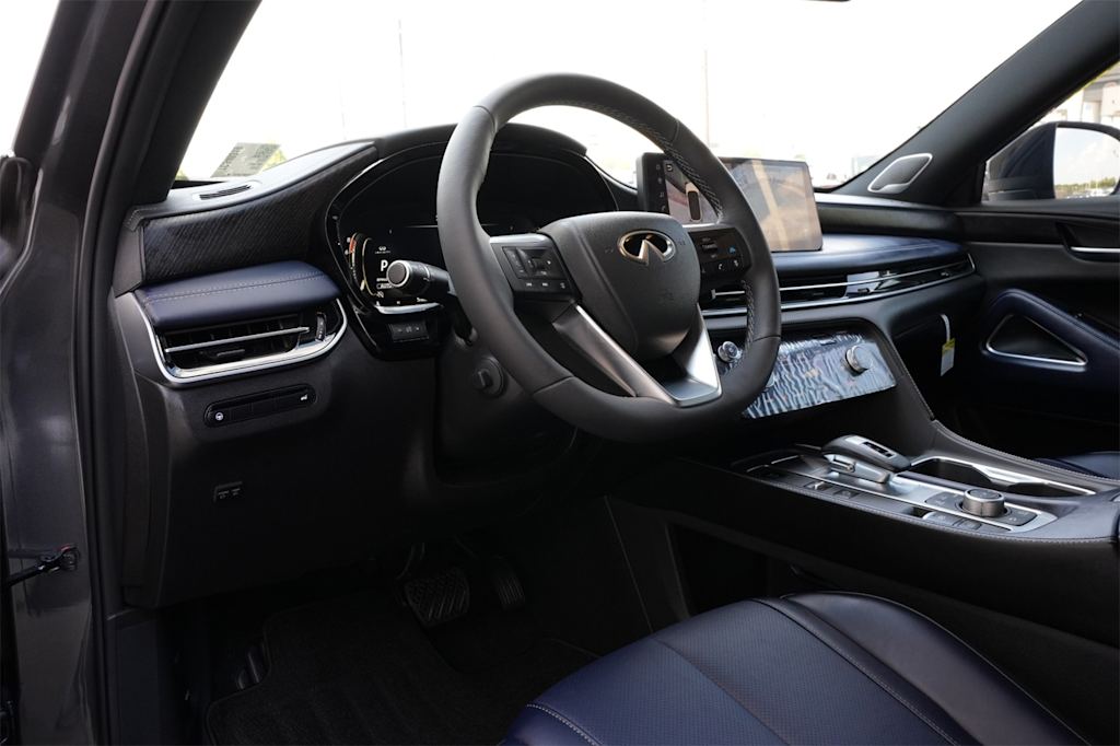 Thumbnail: 2026 INFINITI QX60 - 13