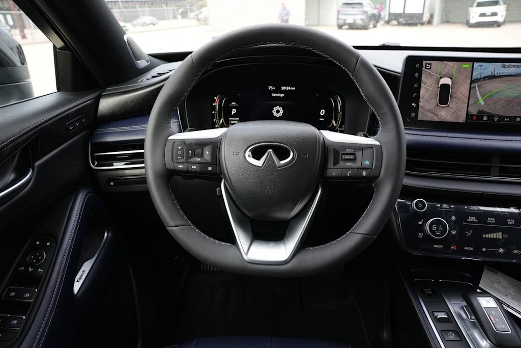 Thumbnail: 2026 INFINITI QX60 - 8
