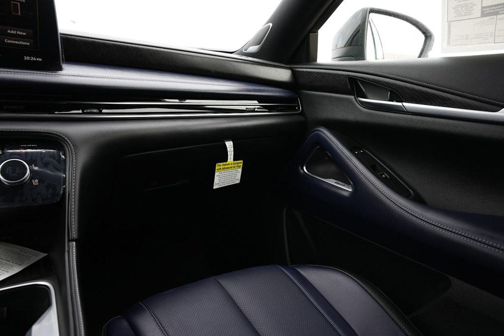 Thumbnail: 2026 INFINITI QX60 - 20