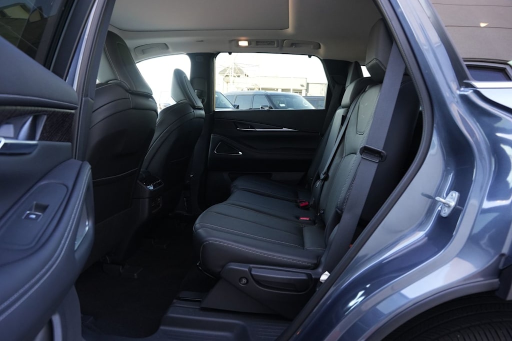 Thumbnail: 2025 INFINITI QX60 - 11