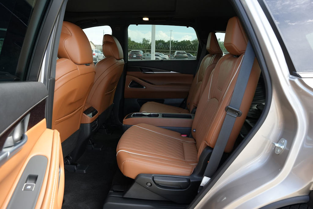 Thumbnail: 2026 INFINITI QX60 - 11