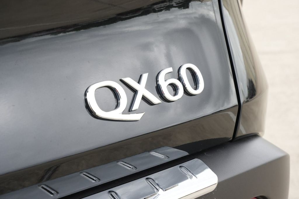 Thumbnail: 2025 INFINITI QX60 - 6