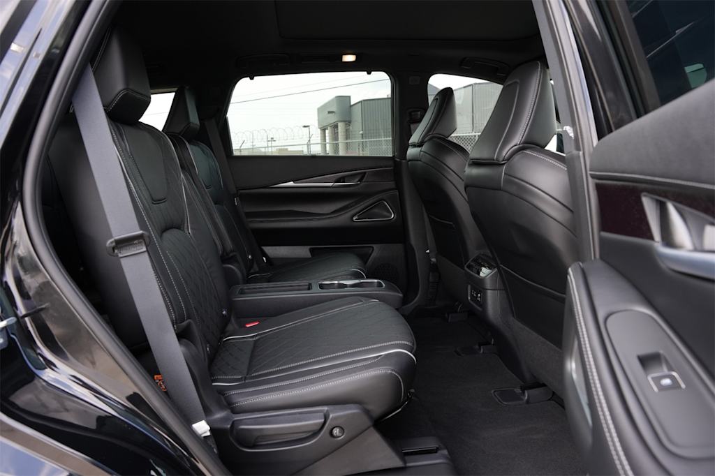 Thumbnail: 2025 INFINITI QX60 - 28