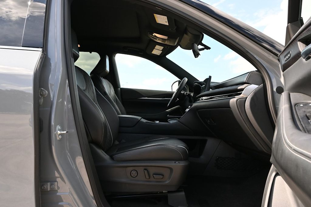 Thumbnail: 2025 INFINITI QX60 - 11