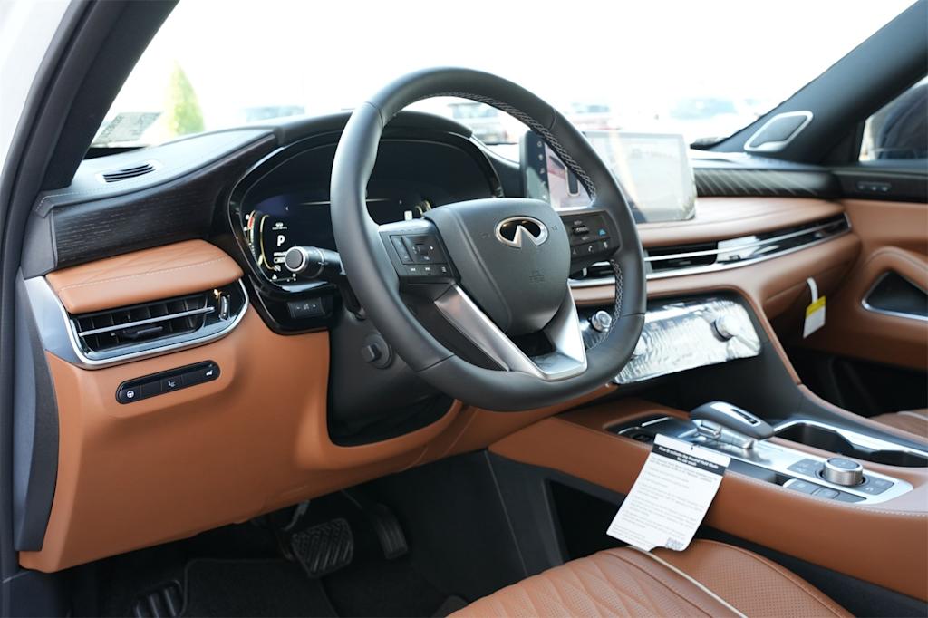 Thumbnail: 2026 INFINITI QX60 - 12