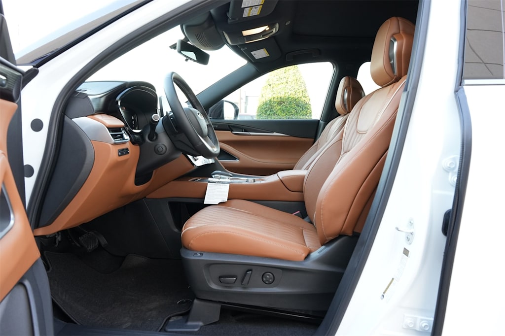 Thumbnail: 2026 INFINITI QX60 - 9