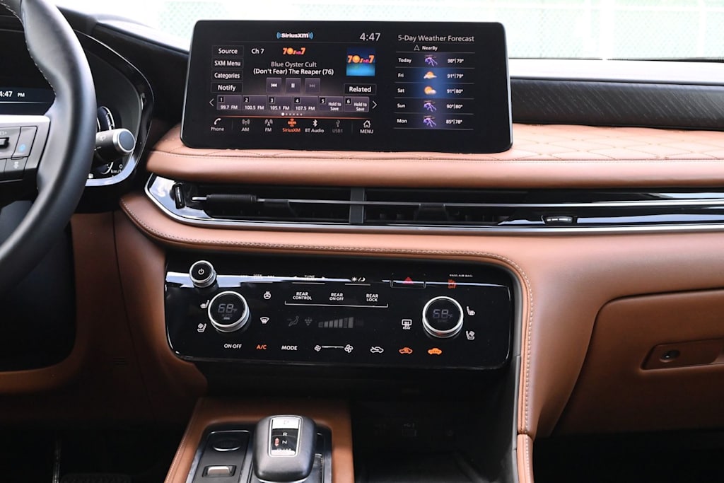 Thumbnail: 2025 INFINITI QX60 - 15