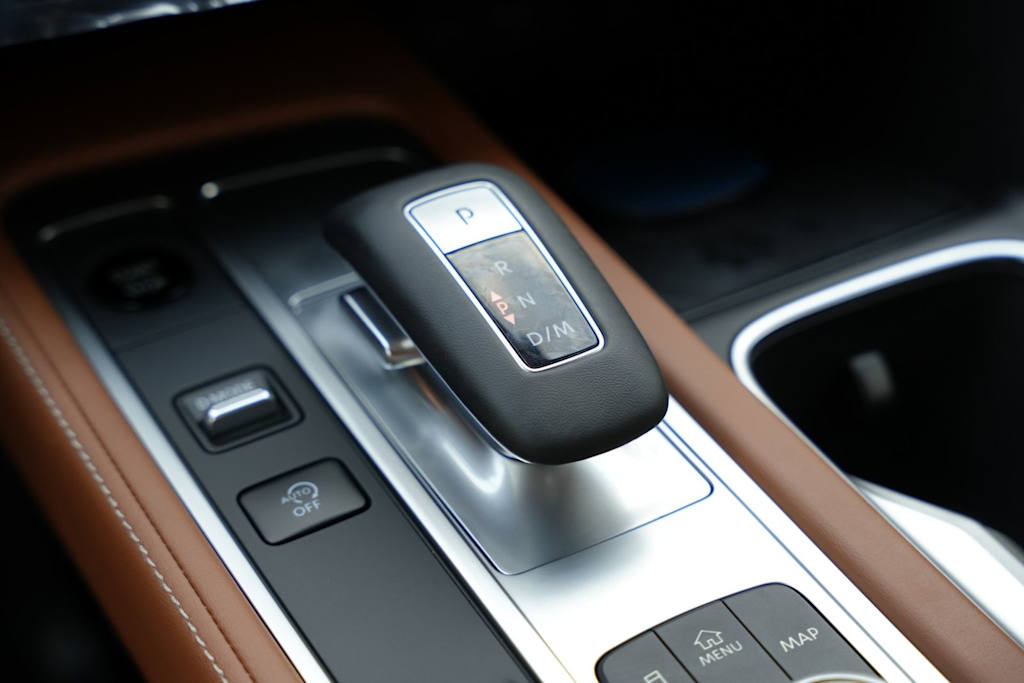 Thumbnail: 2027 INFINITI QX60 - 16