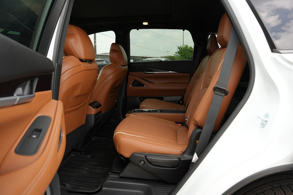 Thumbnail: 2027 INFINITI QX60 - 12
