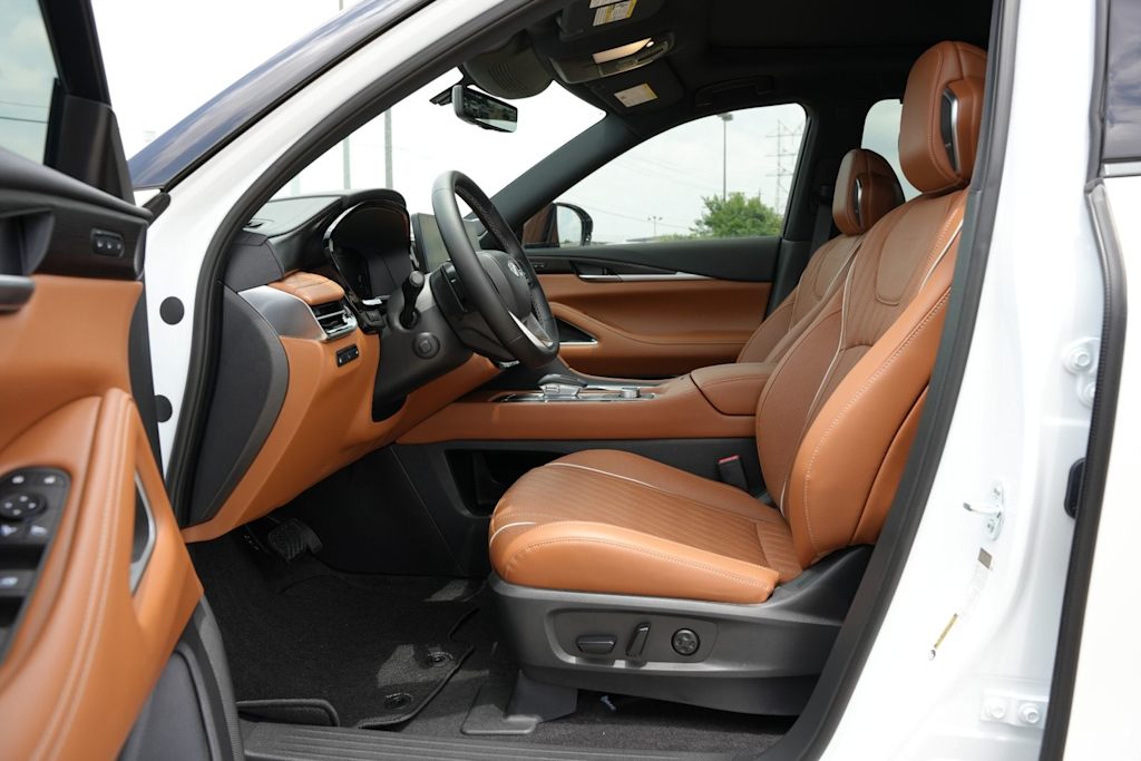Thumbnail: 2027 INFINITI QX60 - 10