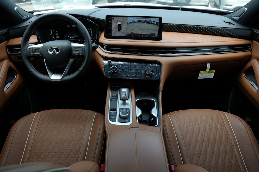 Thumbnail: 2027 INFINITI QX60 - 2
