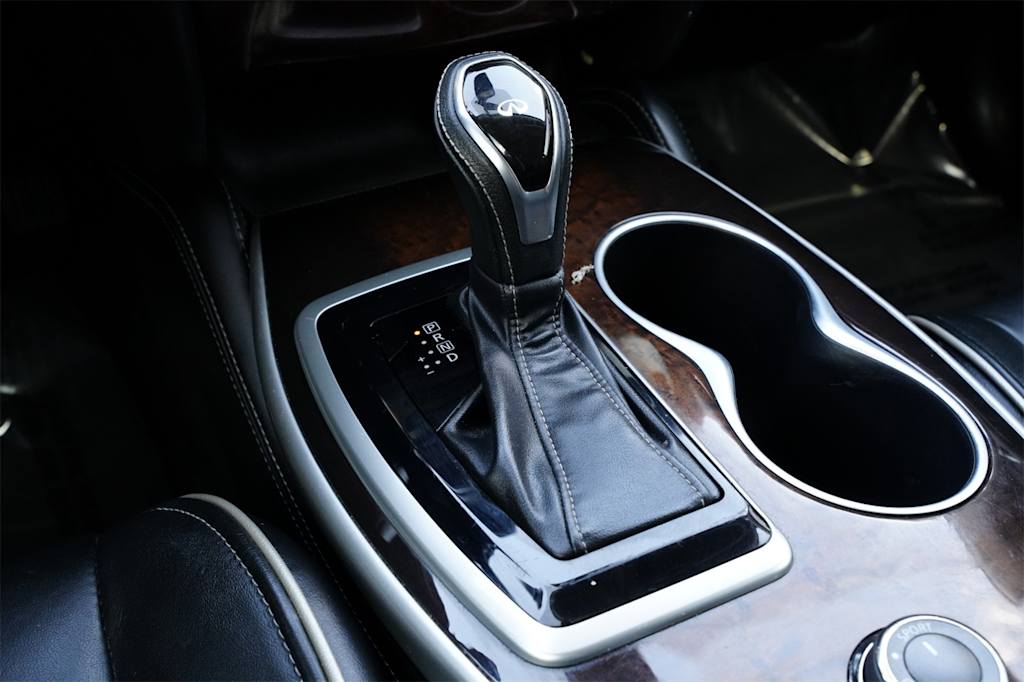 2017 INFINITI QX60  16