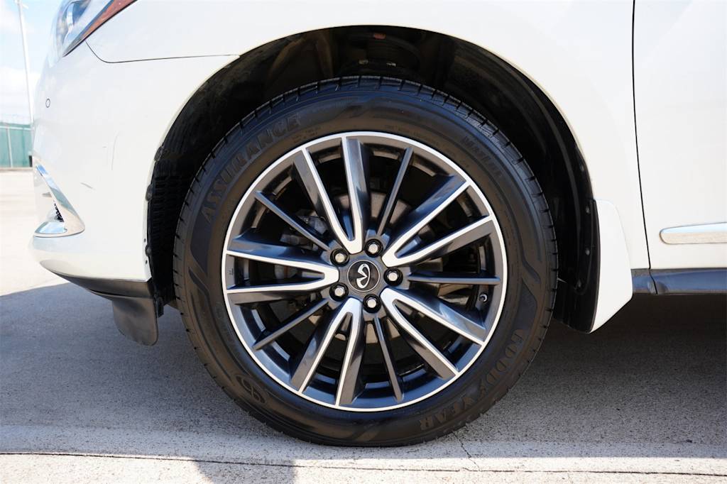 2017 INFINITI QX60  7