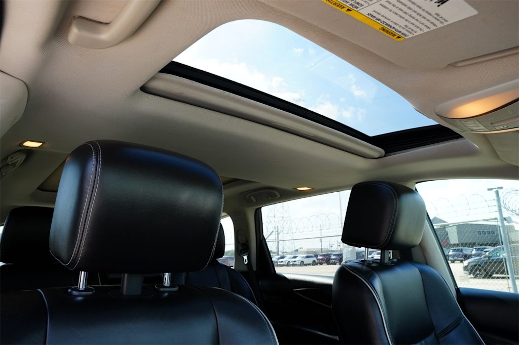 2017 INFINITI QX60  26