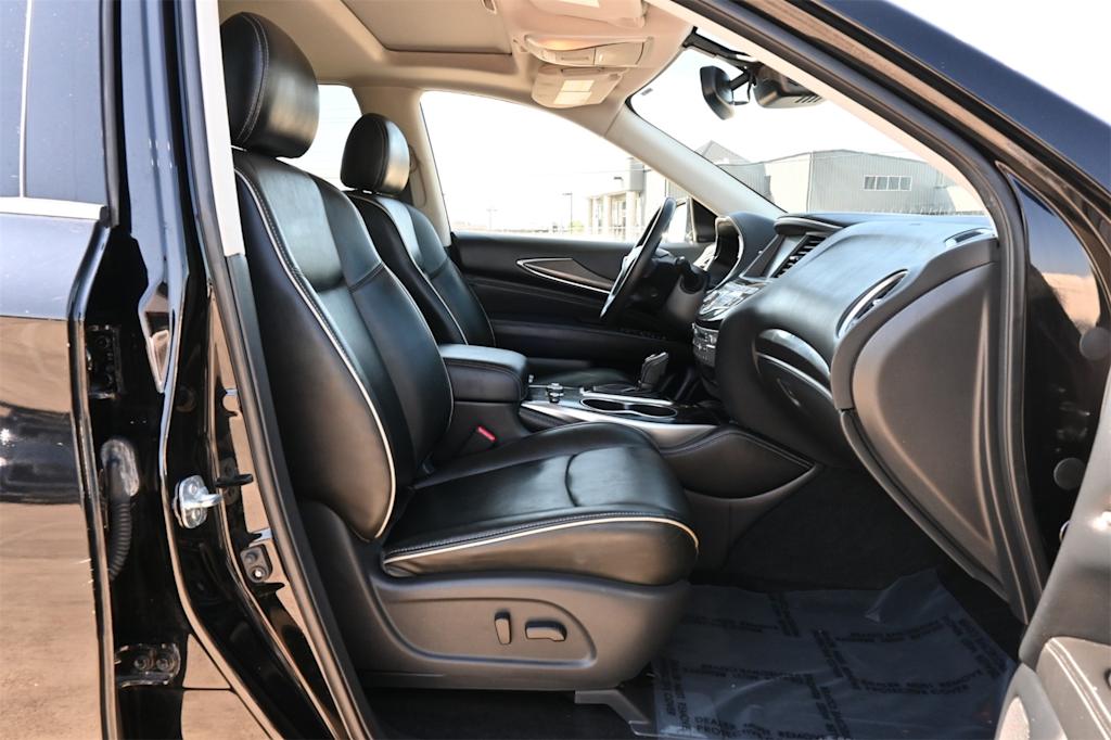 Thumbnail: 2019 INFINITI QX60 - 11