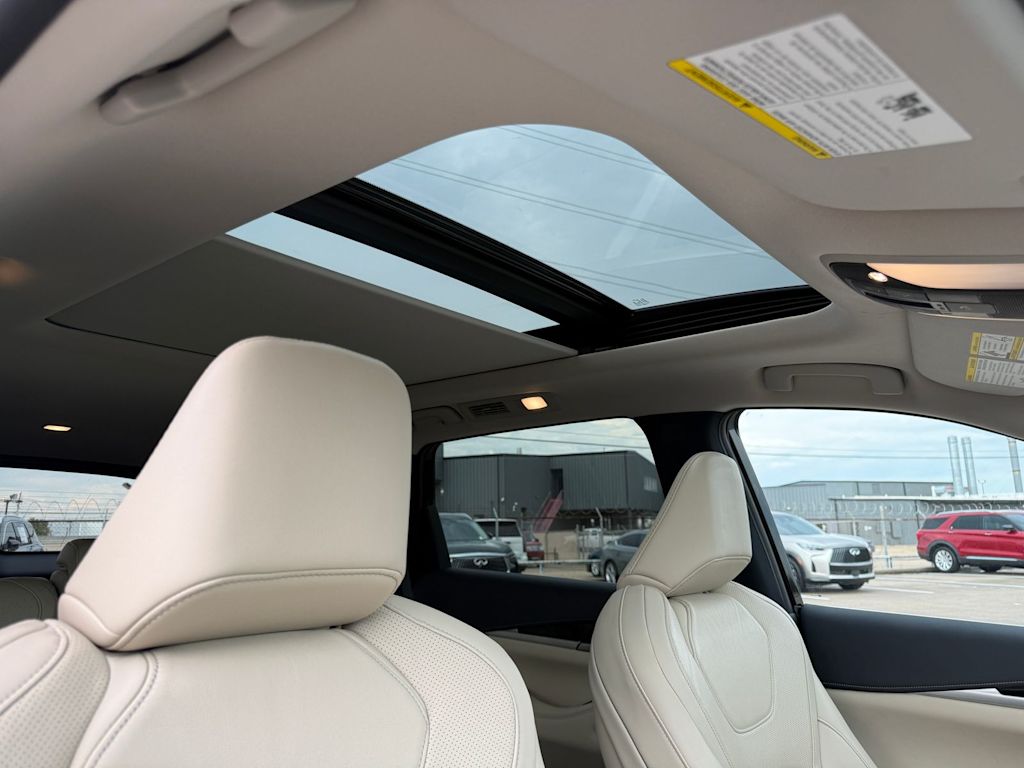 Thumbnail: 2024 INFINITI QX60 - 24