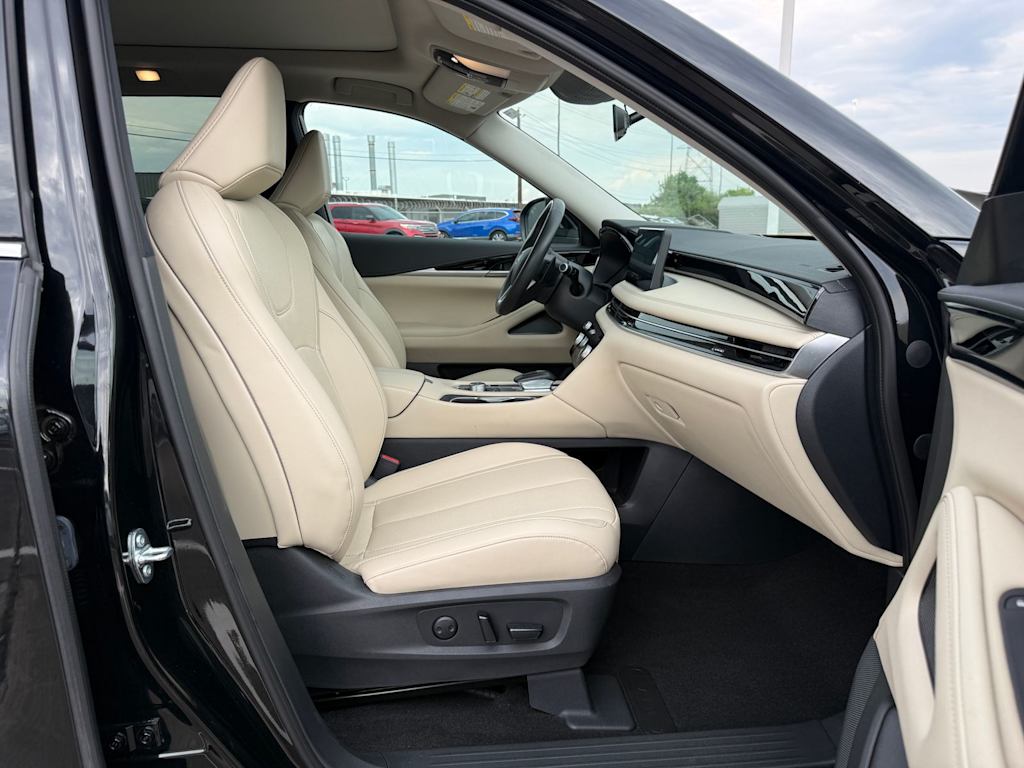 Thumbnail: 2024 INFINITI QX60 - 11